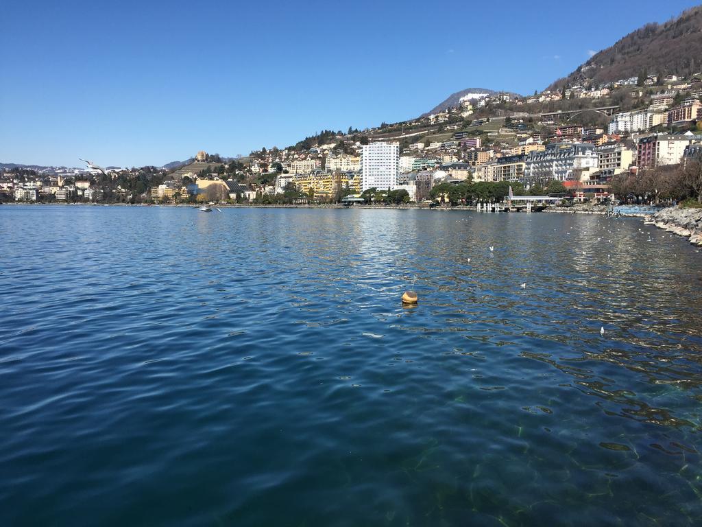 Montreux Lake View Apartments City Centre エクステリア 写真