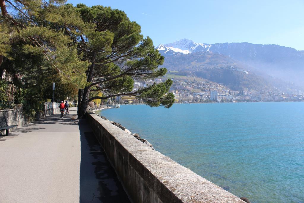Montreux Lake View Apartments City Centre エクステリア 写真